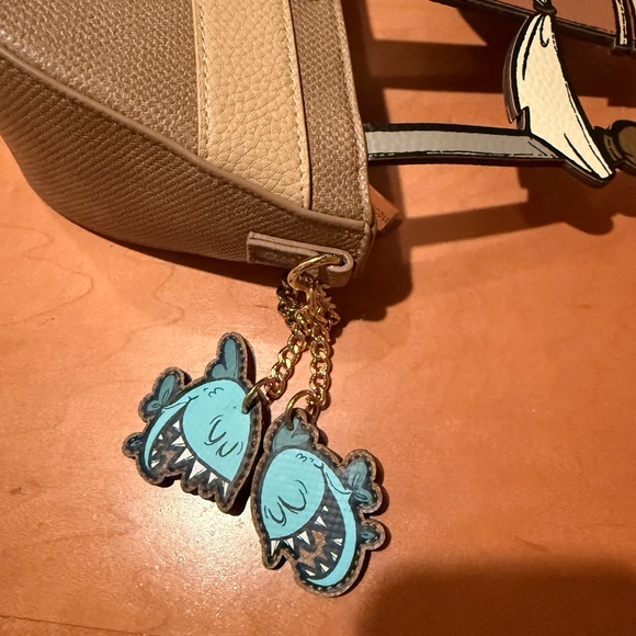 NWT Danielle Nicole x Disney Jungle Cruise Crossbody Bag - Picture 3 of 5